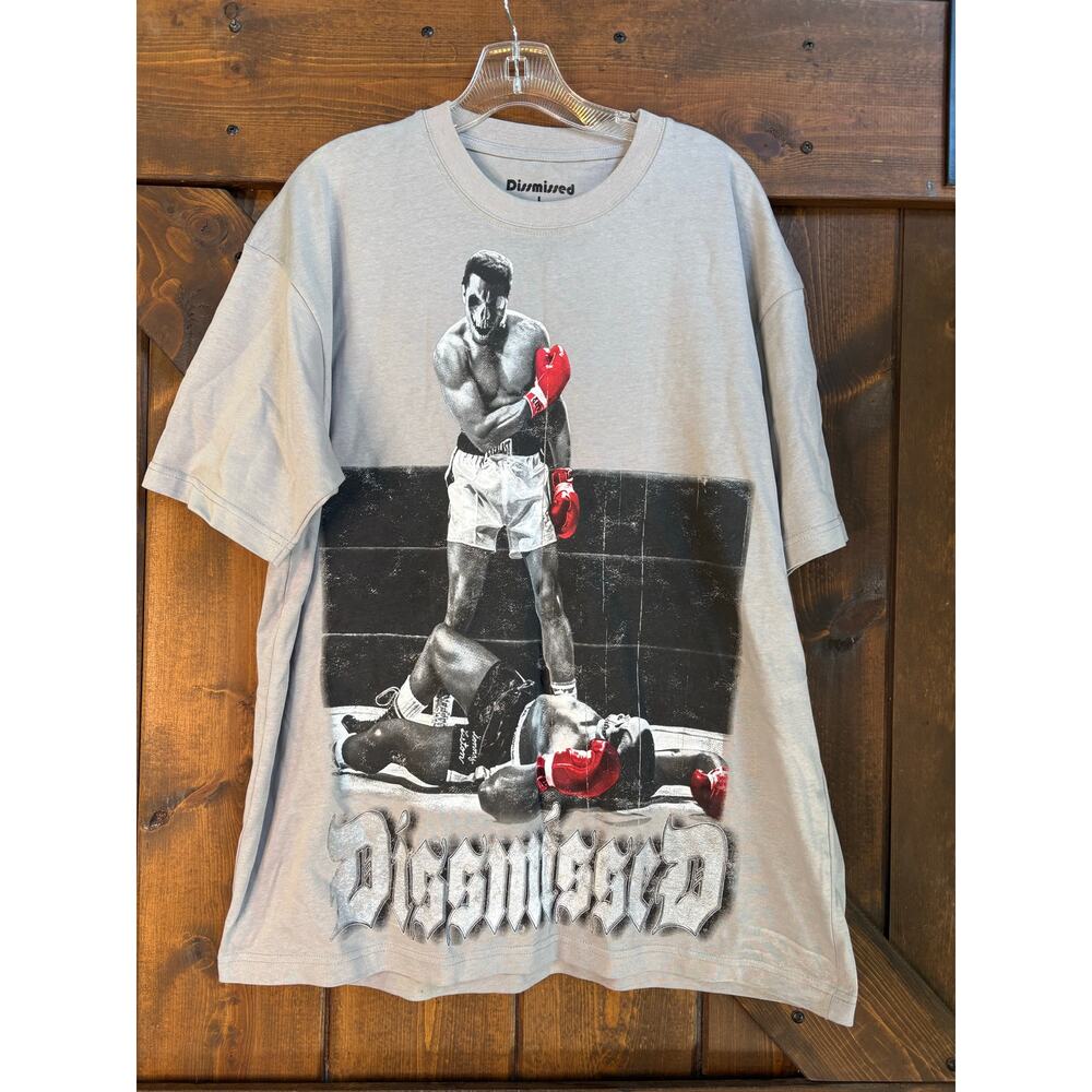Dismissed men’s large t shirt